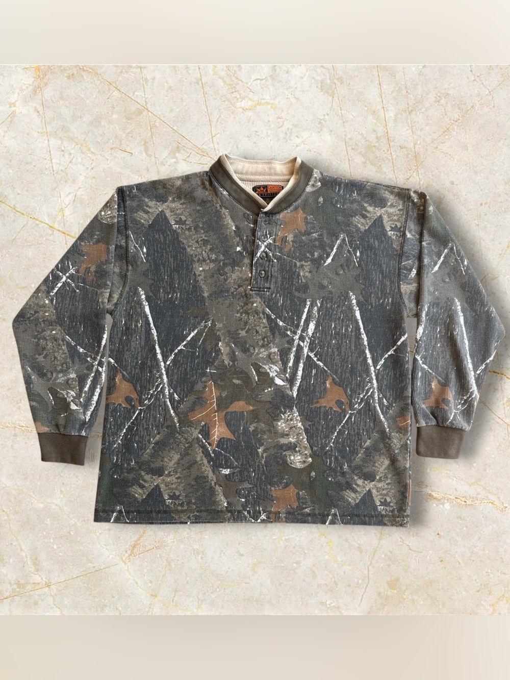 Vintage Canyon Guide Outfitters Realtree Camo Thermal Henley XL Waffle Shirt
